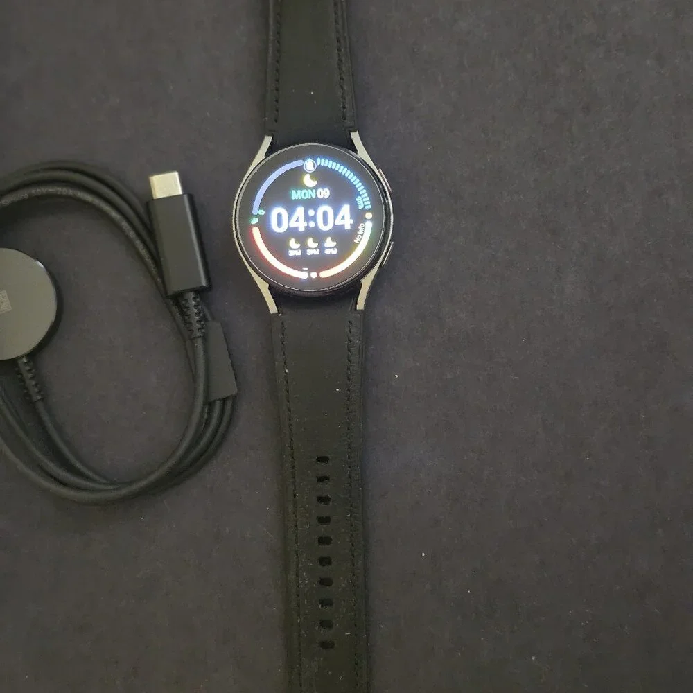 Samsung Galaxy 5 40 mm Silver